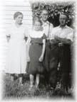 Nina with family in 1935